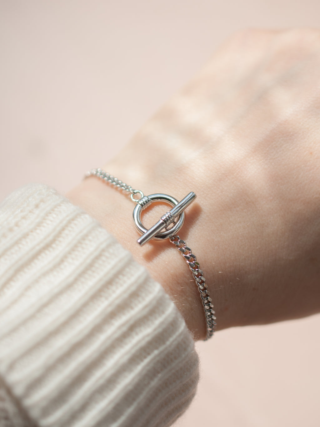 T-Clasp Bracelet Silver